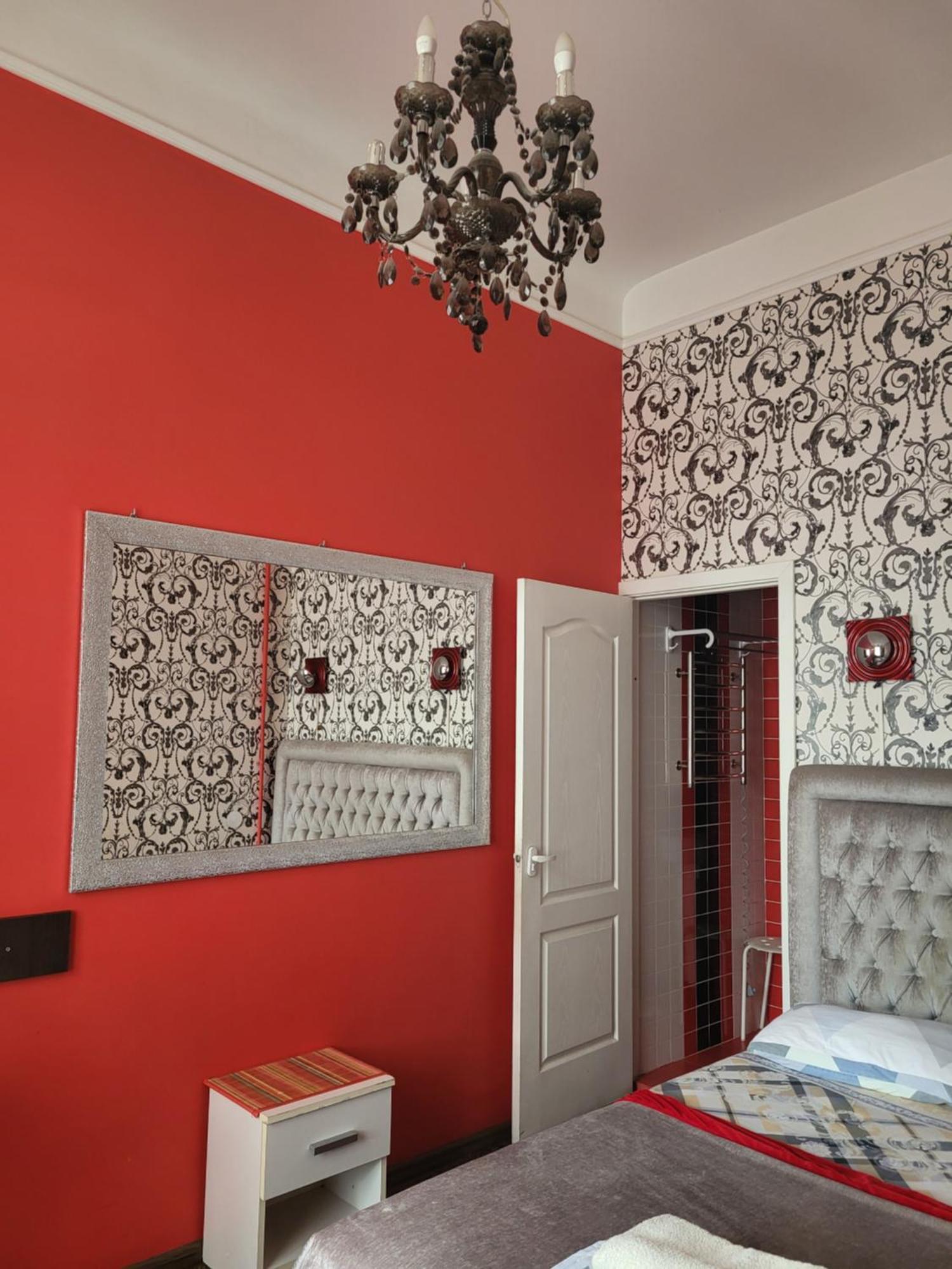 Apartment Near St. Elizabeth Church Leopoli Esterno foto