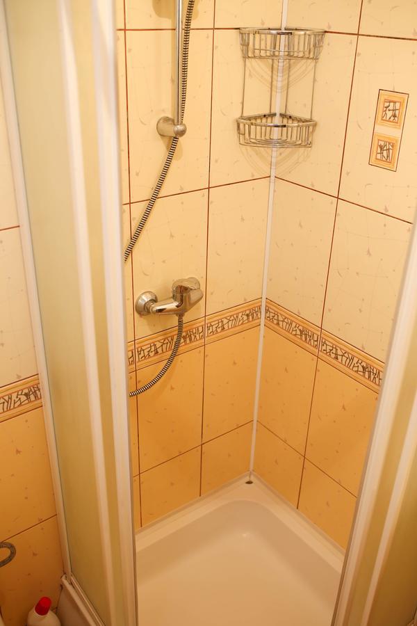 Apartment Near St. Elizabeth Church Leopoli Esterno foto