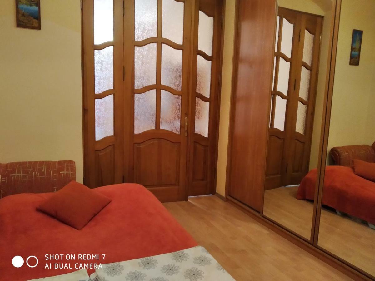 Apartment Near St. Elizabeth Church Leopoli Esterno foto