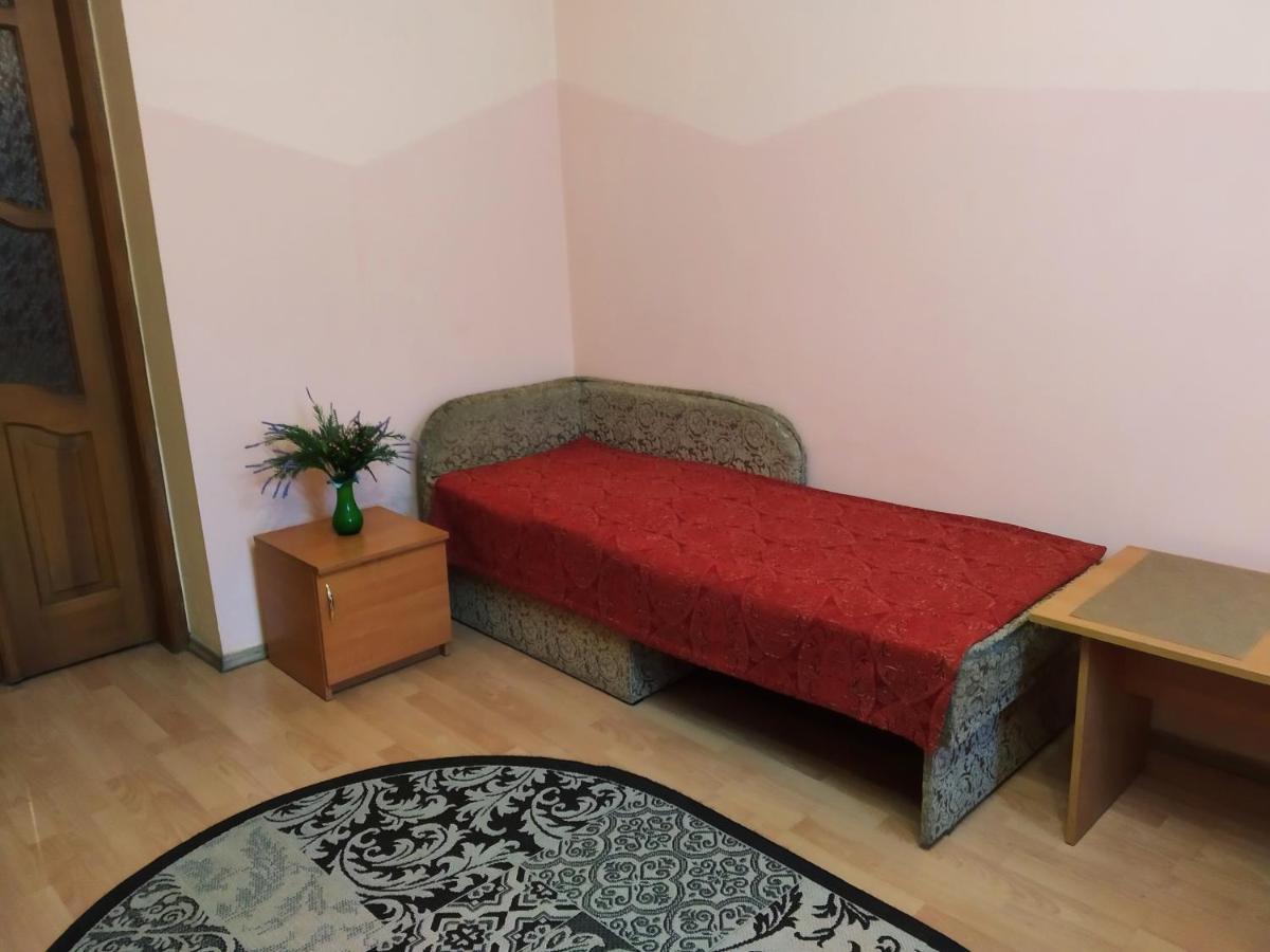Apartment Near St. Elizabeth Church Leopoli Esterno foto